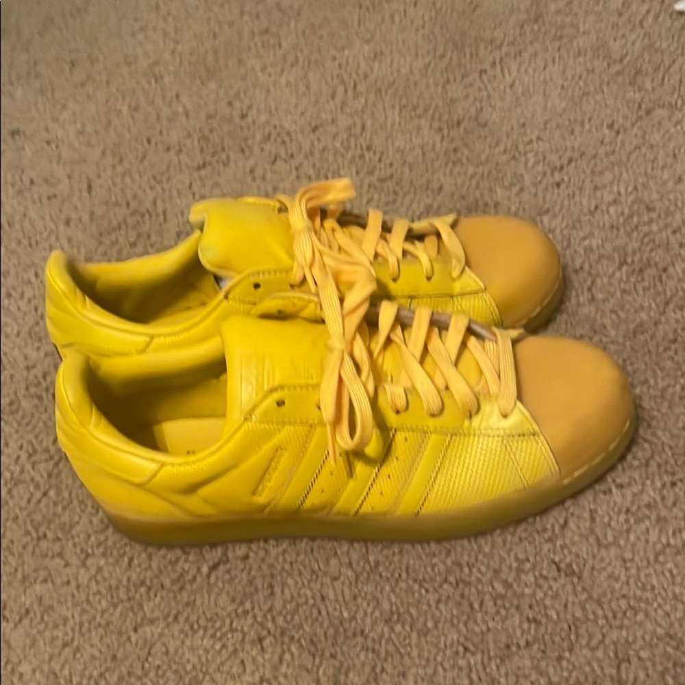 Adidas Superstars Yellow